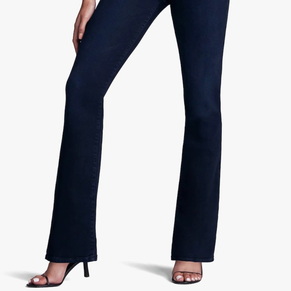 Joe’s Jeans Provocateur Petite Bootcut size 26 Aegean